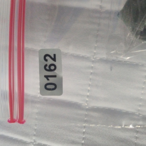 Zella Women T-shirt size S, green - Picture 6 of 6